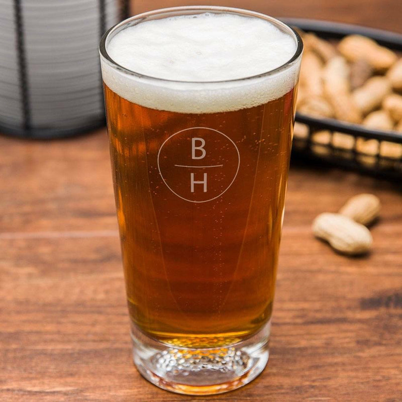 Vertical Monogram Personalized Golf Beer Glass